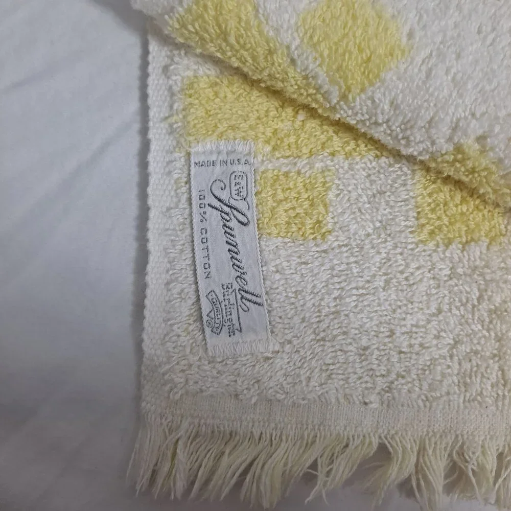 Vintage Utica JP Stevens Bath Hand Towel Washcloth Set Green Retro Soft 60s 70s